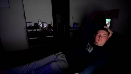 stefwiththeshot  03-04-2022 video suckshow