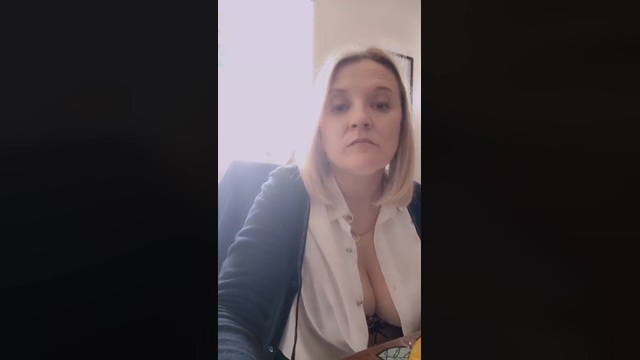 LADY_CHARLYNE 04-04-2022 fuckface 
