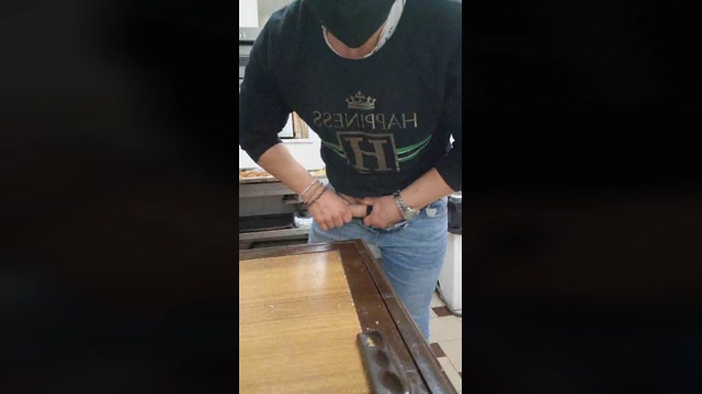 Marcorossi6987  04-04-2022 video striptease