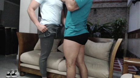 heteros_men  05-04-2022 video strip