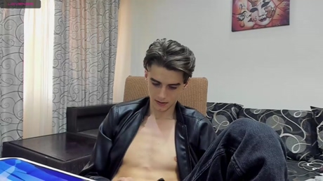 orlandocolt  04-04-2022 video sexykitty