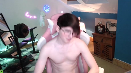 alfiegreenxxx  07-04-2022 video naughty