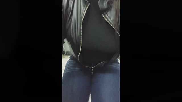 chiara06 07-04-2022 bj-dildo 
