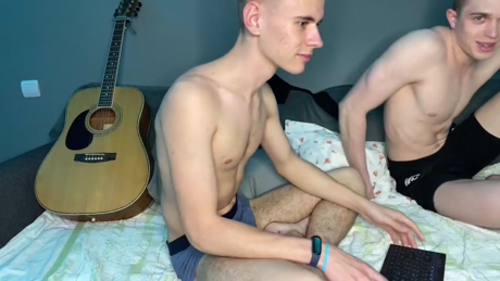 charles_steel  07-04-2022 video prettyface