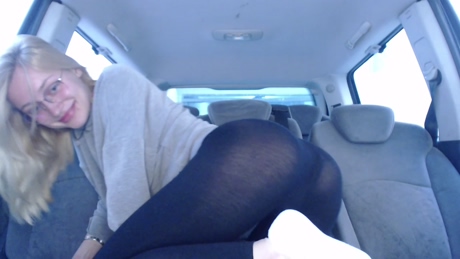 joobeelee 08-04-2022 Webcam 