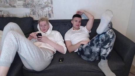 mikewate  08-04-2022 video yummy