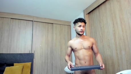 poloandpaul  08-04-2022 video beauty