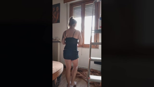 LadyMiri 09-04-2022 horny 