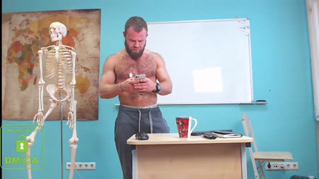 tommy_burnzzz  09-04-2022 video sexybody