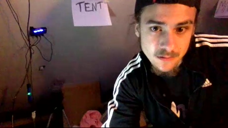 crackedcrypto  10-04-2022 video kiss