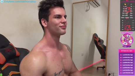 maxandtam  10-04-2022 video kissing