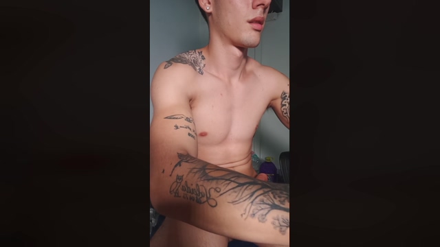 Dylan_benett_  11-04-2022 video suckshow