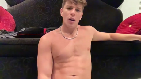 aestheticking13  11-04-2022 video show