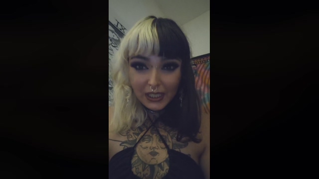 babydooll1 11-04-2022 sucktits 