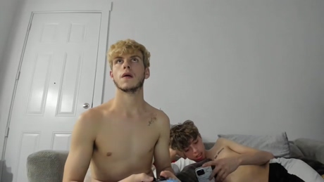 gayndepressed  11-04-2022 video analtoy