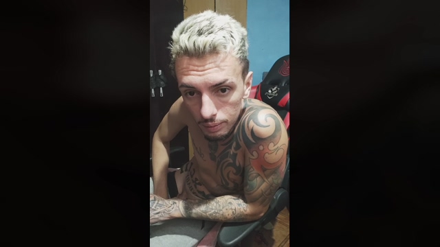 criadafavela  12-04-2022 video sweet