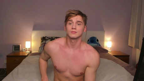 jeff_enigma  12-04-2022 video kissing