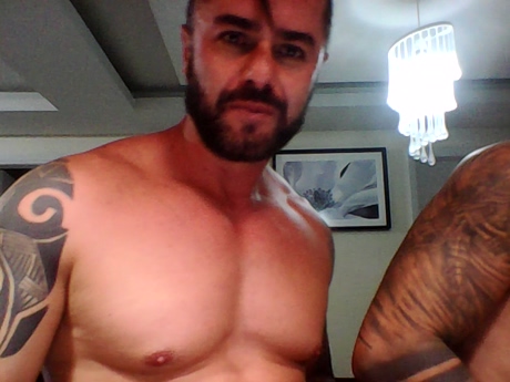 jonas251081  13-04-2022 Recorded Video kissing