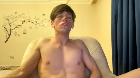 boy_with_a_joy  14-04-2022 video natural