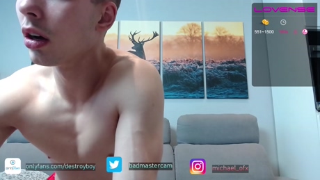 destroy_boy  14-04-2022 video Webcam