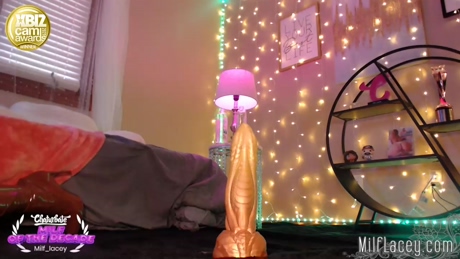 milf_lacey  13-04-2022 Webcam Females