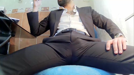 bushysmoker  15-04-2022 video Show