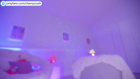 cherrycrush  15-04-2022 suck Females