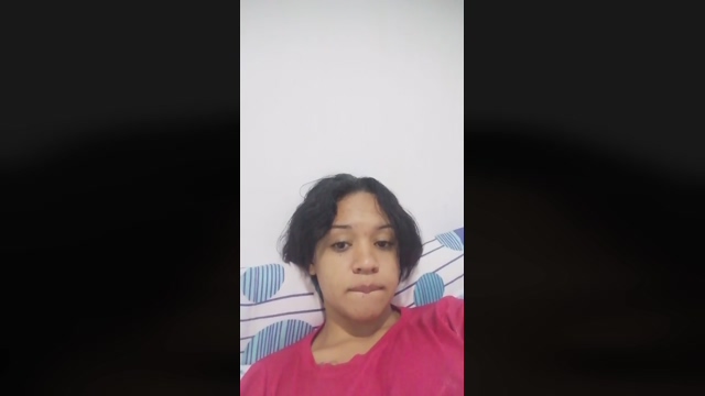Cloeccute 16-04-2022 Topless 