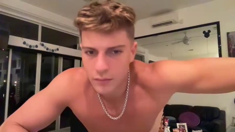 aestheticking13  16-04-2022 video fuckhard