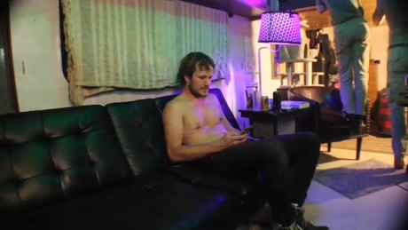 hollandhousestudios  16-04-2022 video blowjob