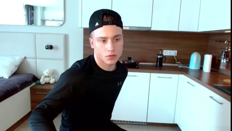 cute_egoists  17-04-2022 video yummy