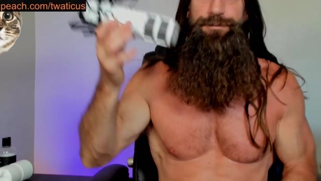 twaticus  16-04-2022 video yummy