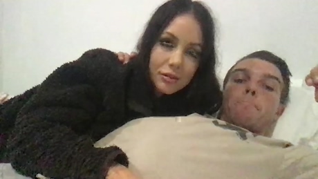 hornypetitegirl77 18-04-2022 amateur 