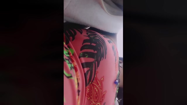 juliana__gata 17-04-2022 sucktits 