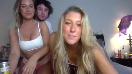 addisonvodka 19-04-2022 fuckme 