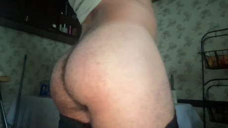 sophmorebottom  18-04-2022 video suckcock