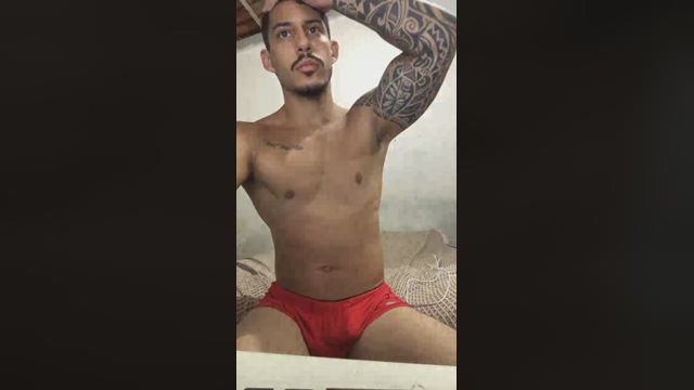 zyzzbrl  19-04-2022 Recorded Video handsome