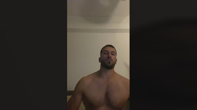 SicilienBG  21-04-2022 Recorded Video kissing