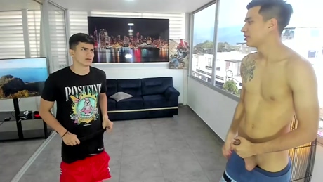 bisexlife_hot  20-04-2022 video sexykitty