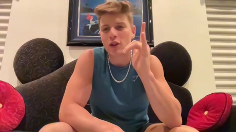 aestheticking13  22-04-2022 video sexybody