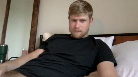 thehairyprince  22-04-2022 video suck