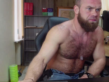 Tommy_Burnzz  23-04-2022 video sex