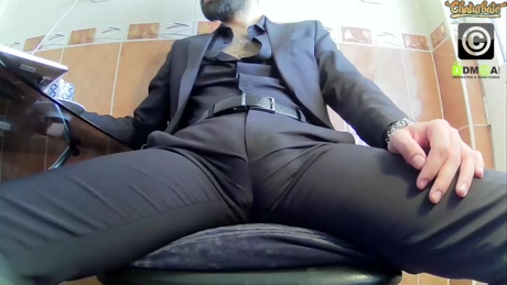 bushysmoker  23-04-2022 video Recorded