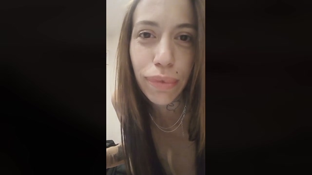 luli78 23-04-2022 sexyfeet 