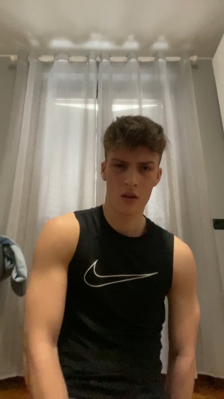 Steven0807  24-04-2022 video hardcore