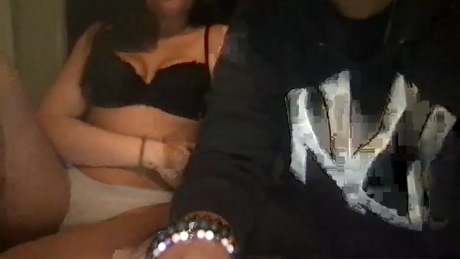 breezy6908 24-04-2022 kiss 