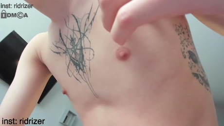 horny_jerk_roy_prick2001  24-04-2022 video bigload