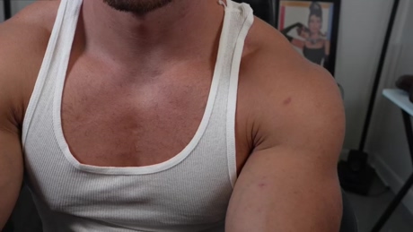 hotmuscles6t9  24-04-2022 video strip