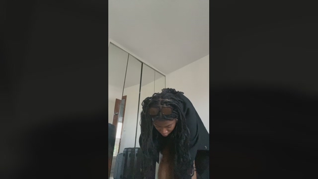 layla6i  24-04-2022 horny Females
