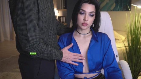 office_online  23-04-2022 skinny Couples